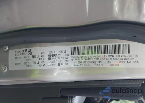 2017 Jeep Cherokee Sport Fwd из США, поврежденный, VIN 1C4PJLAB5HW596468